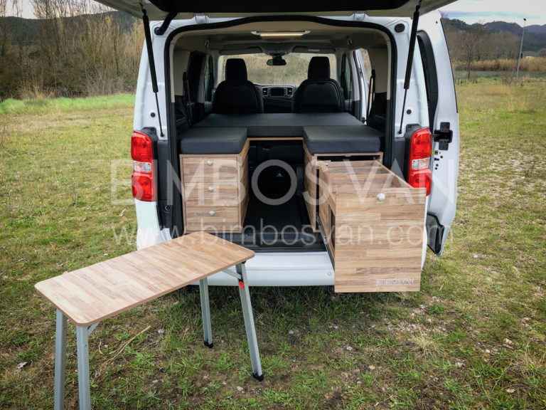Equipamientos furgonetas Camper - Accesorios, camas y muebles para  furgonetas